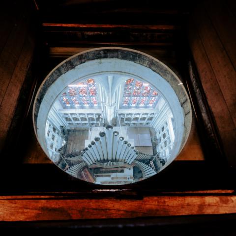 Kijkje in de kathedraal van de Sint-Romboutstoren 