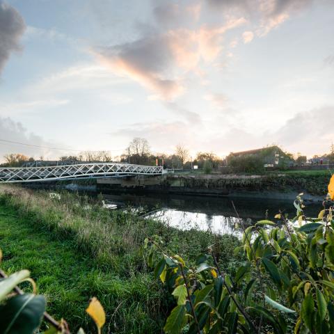 De Zennebrug in Leest 