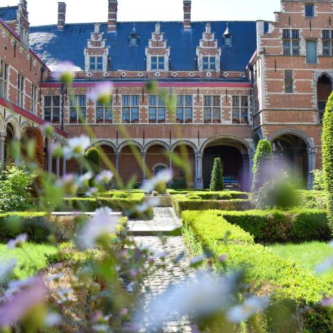 Binnentuin Paleis Margareta van Oostenrijk